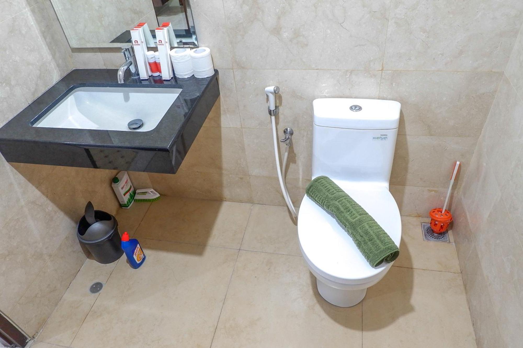 Affordable 2br At L'avenue By Travelio * Jakarta
