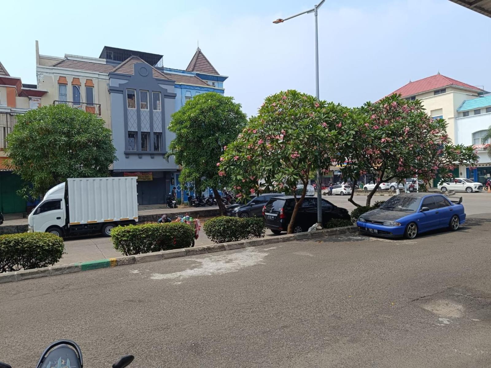 Ratana Cengkareng Syariah Jakarta