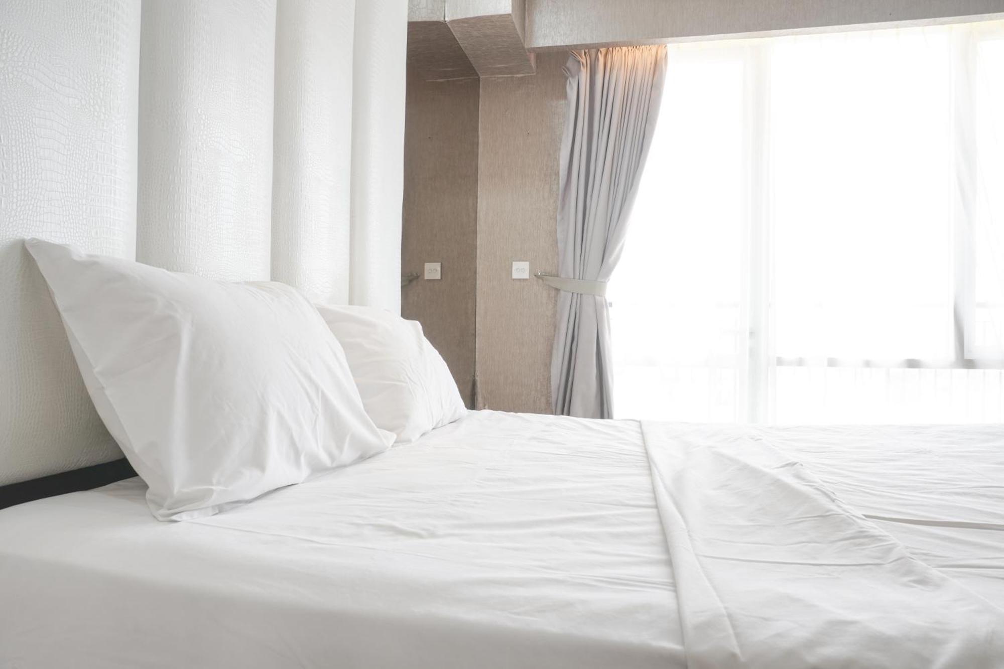 Minimalist And Cozy At Ambassade Kuningan By Travelio * Jakarta