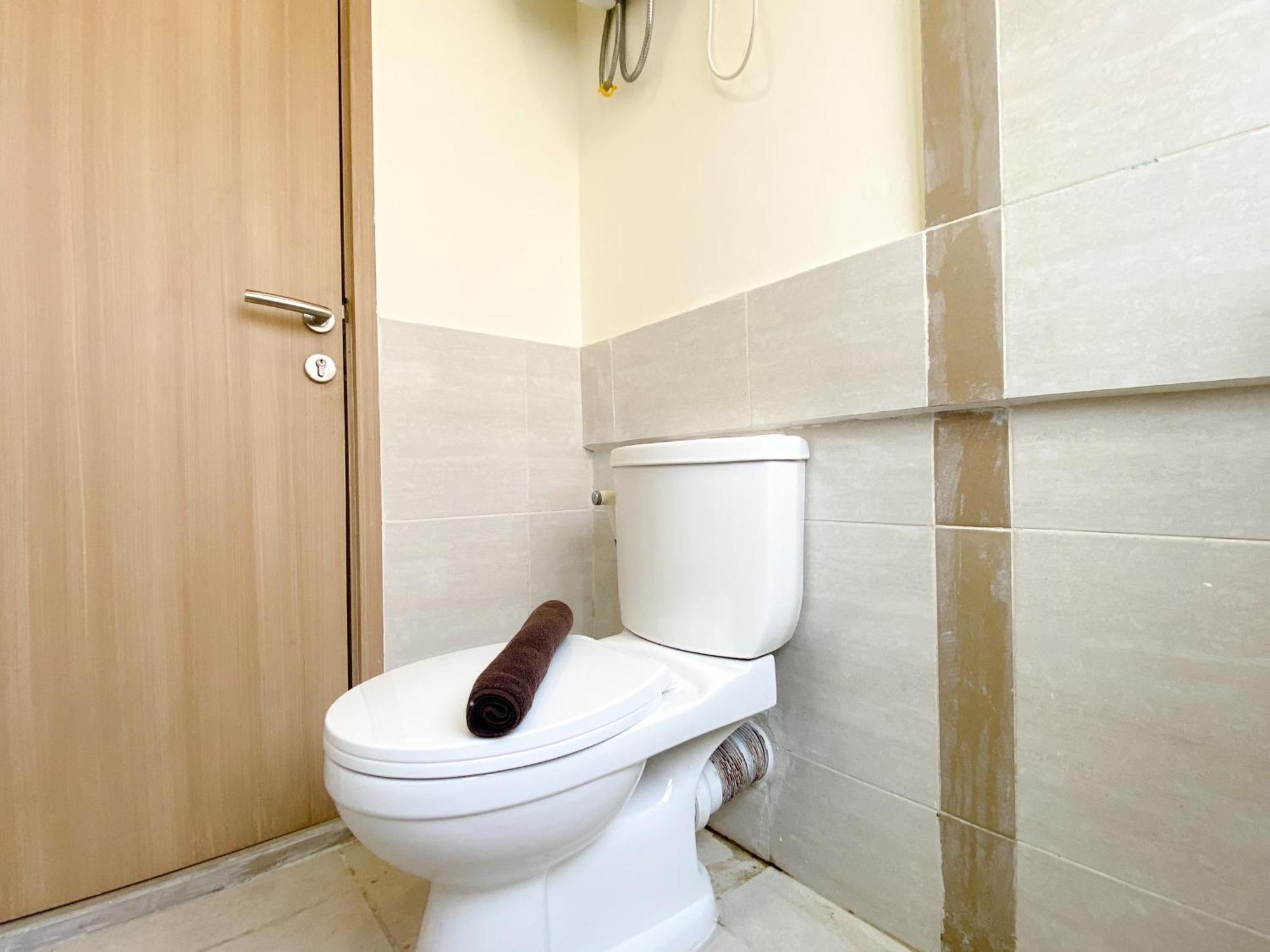 Apartment Comfort And Cozy 2br At Meikarta By Travelio