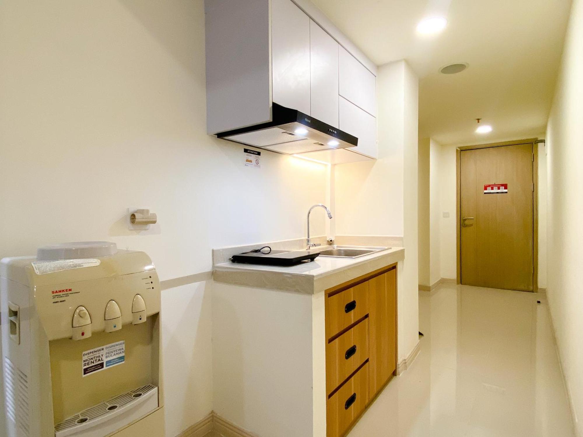 Comfort And Cozy 2br At Meikarta By Travelio Apartment Jakarta