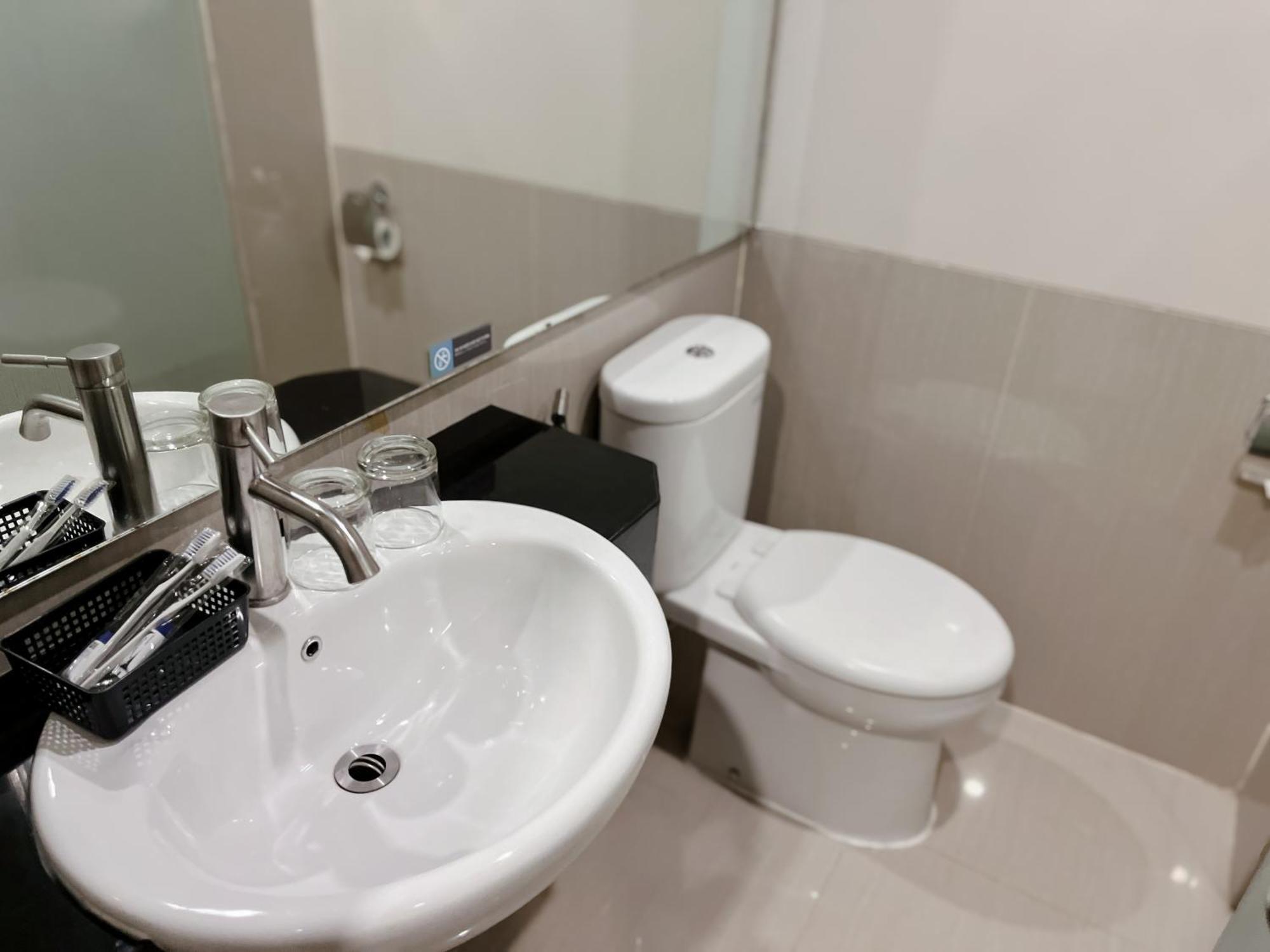Verse Lite Gajah Mada 2* Jakarta