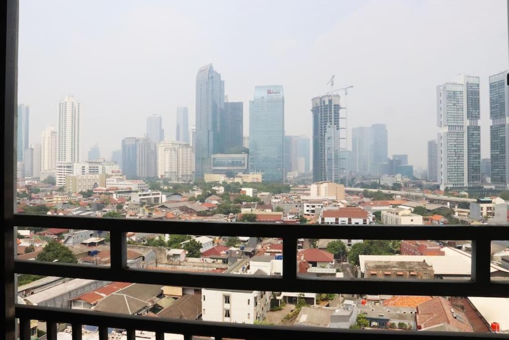 Tamansari Sudirman B *