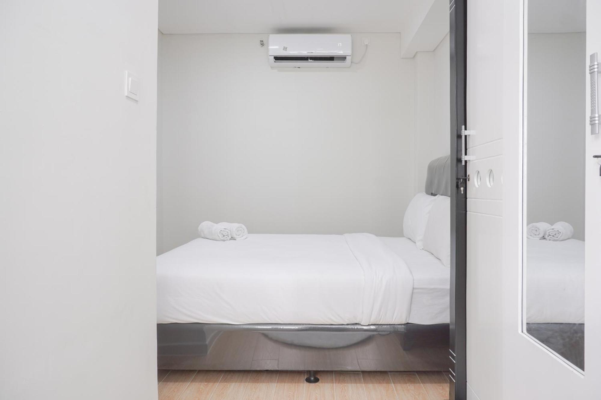 And Comfort 2br At Daan Mogot By Travelio