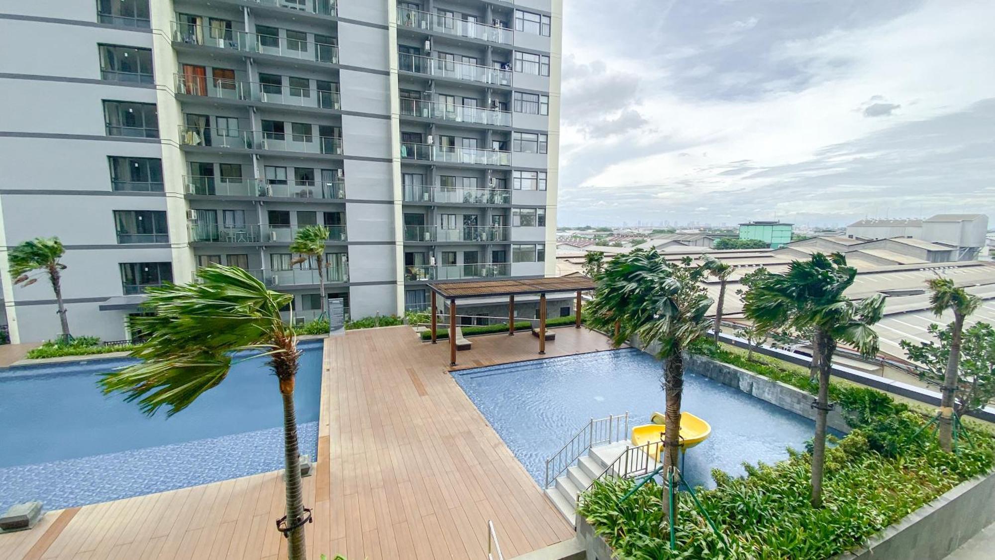And Comfort 2br At Daan Mogot By Travelio *