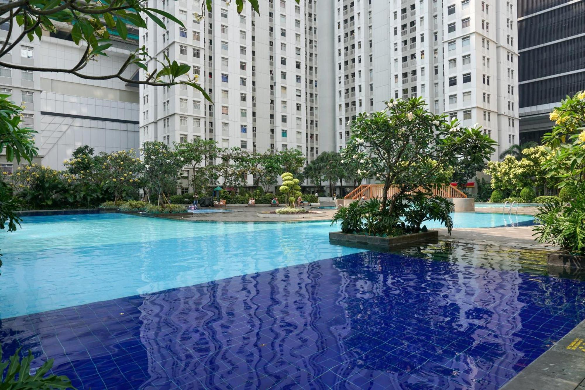 Apartment Modern And Large 2br Bay Pluit Facing Spectacular Sea View By Travelio