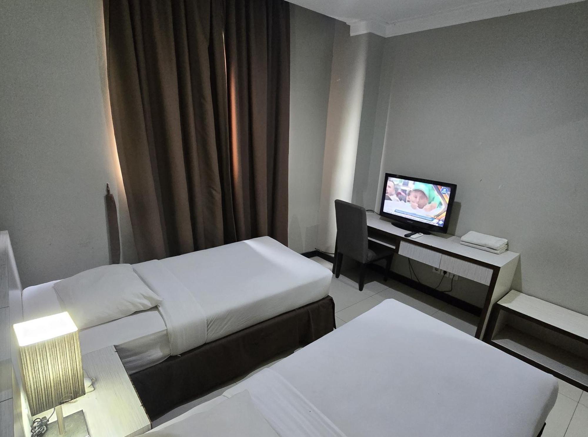 N3 Zainul Arifin Hotel Jakarta