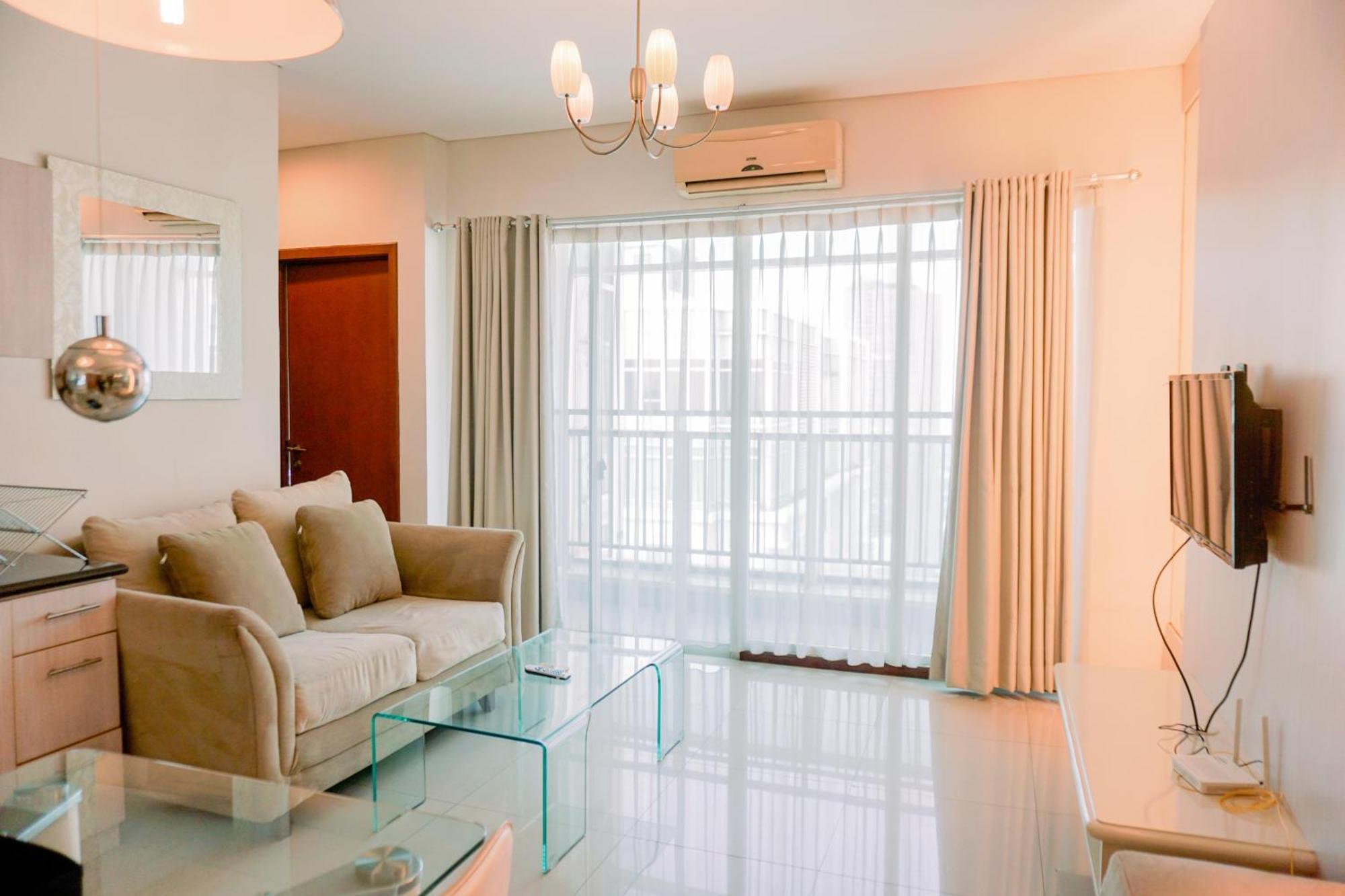 Apartment Elegant And Strategic 2br At Thamrin By Travelio *