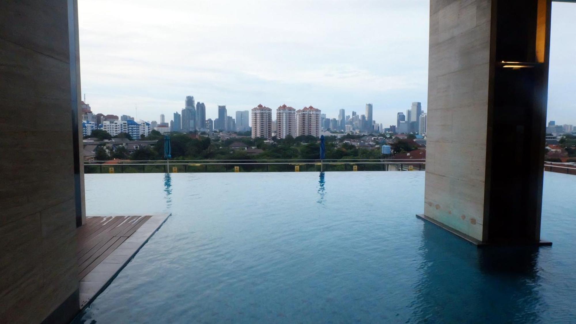 Exclusive And Comfy Kemang Mansion By Travelio *