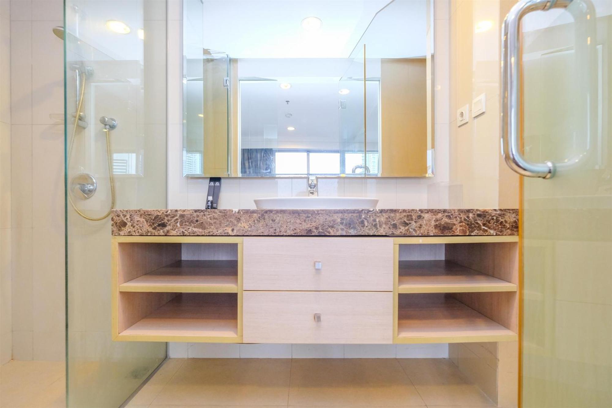 Exclusive And Comfy Kemang Mansion By Travelio Apartment