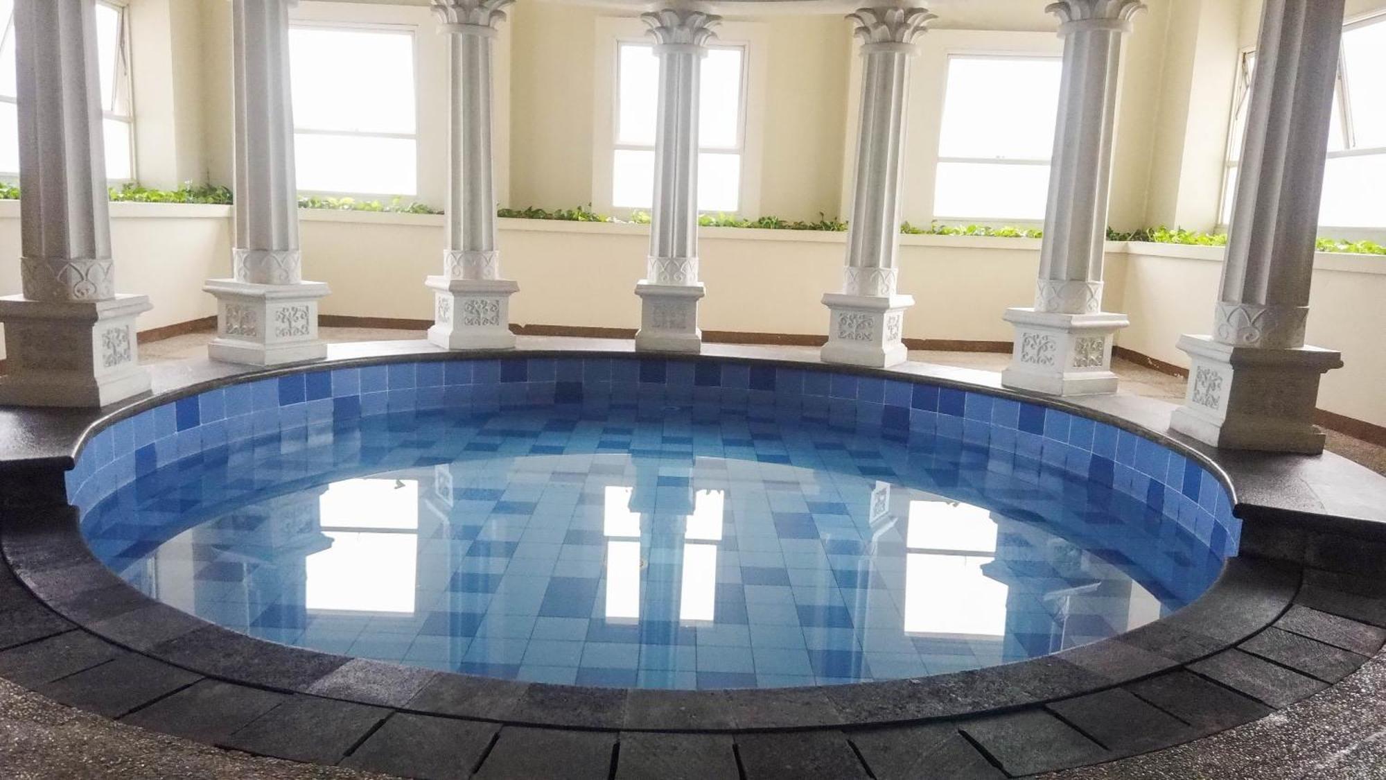 Comfort And Strategic 1br At The Boulevard By Travelio Apartment *