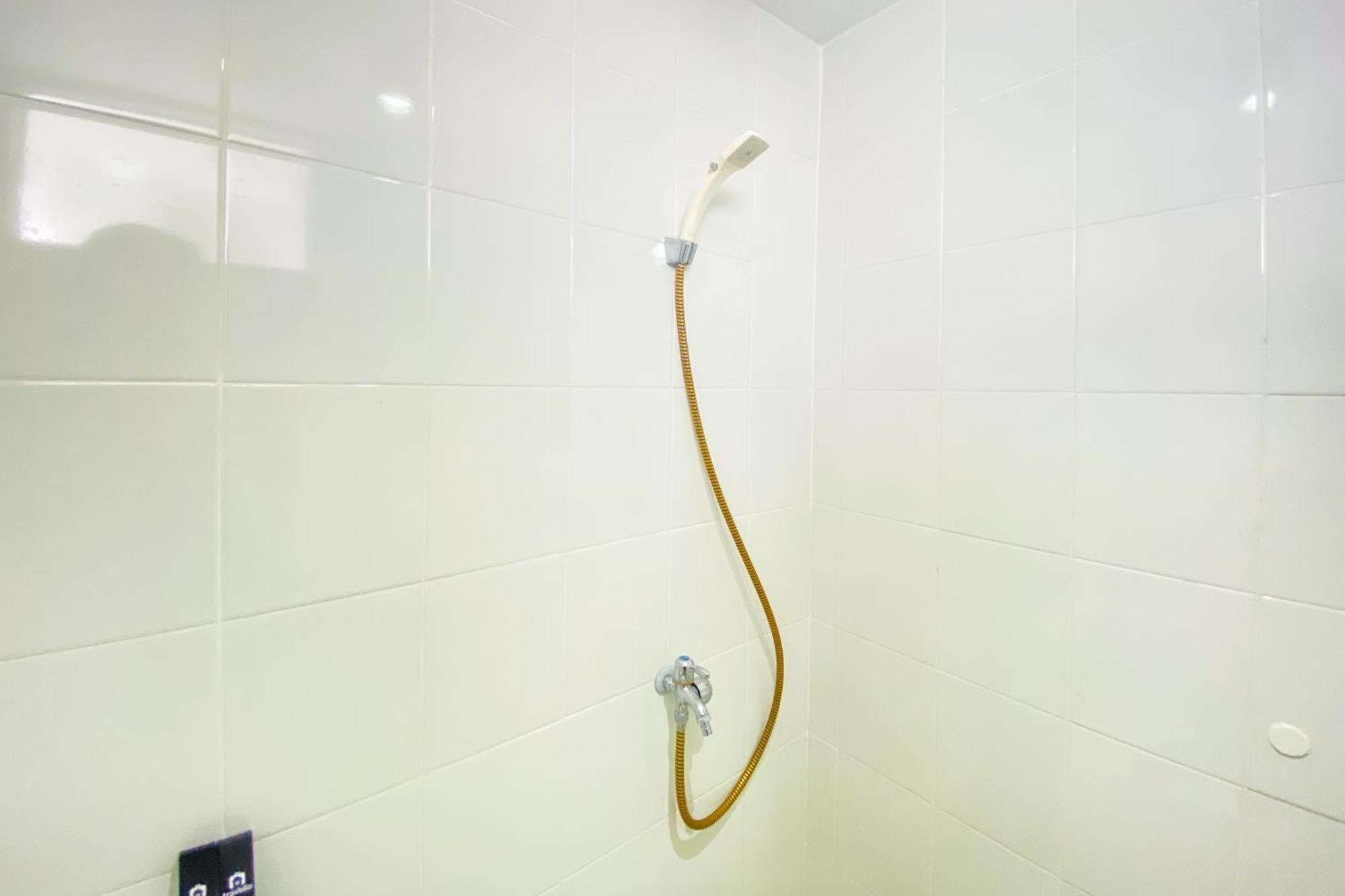 Modern Design And Cozy At Bassura By Travelio * Jakarta