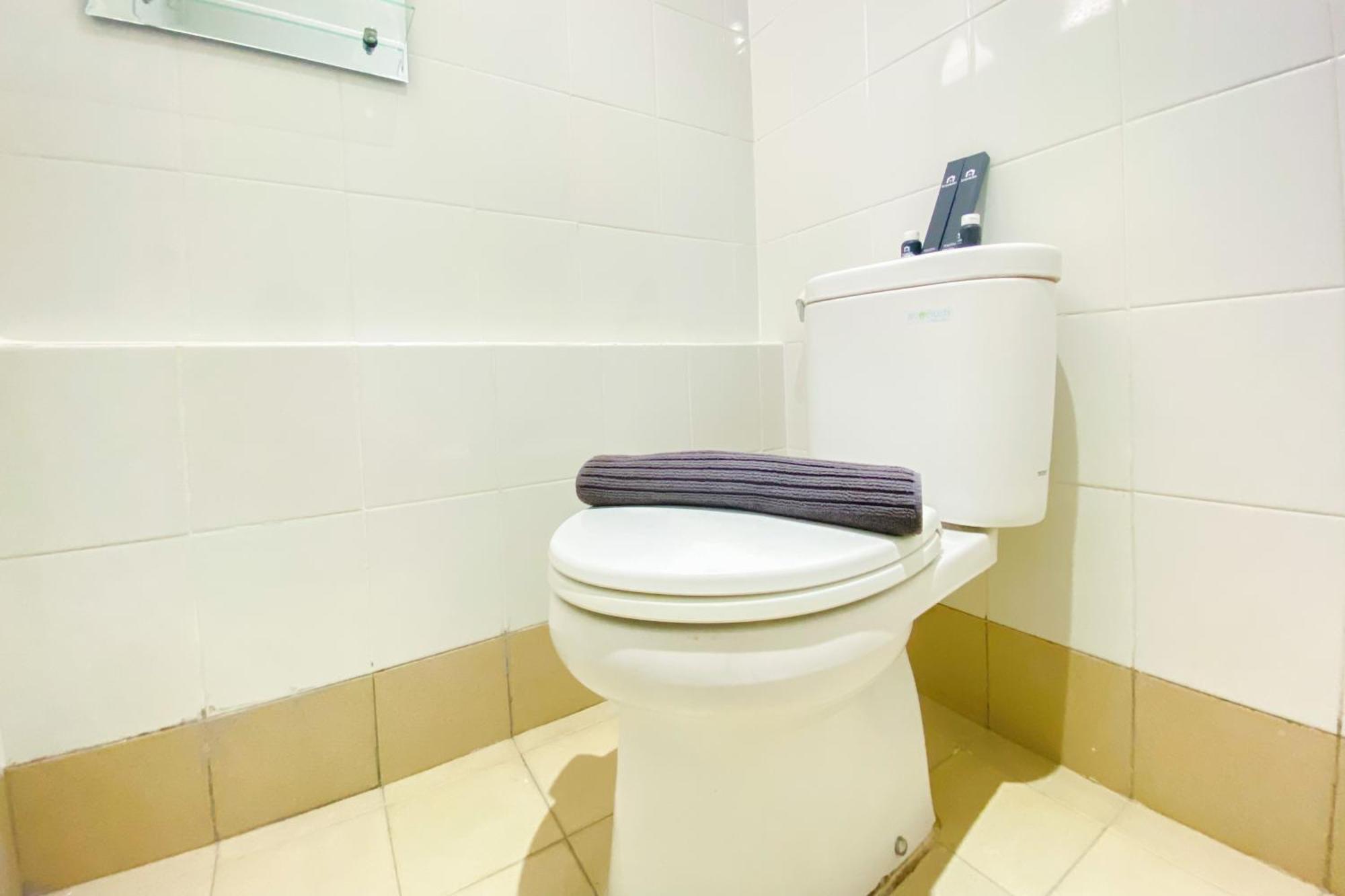 Modern Design And Cozy At Bassura By Travelio * Jakarta