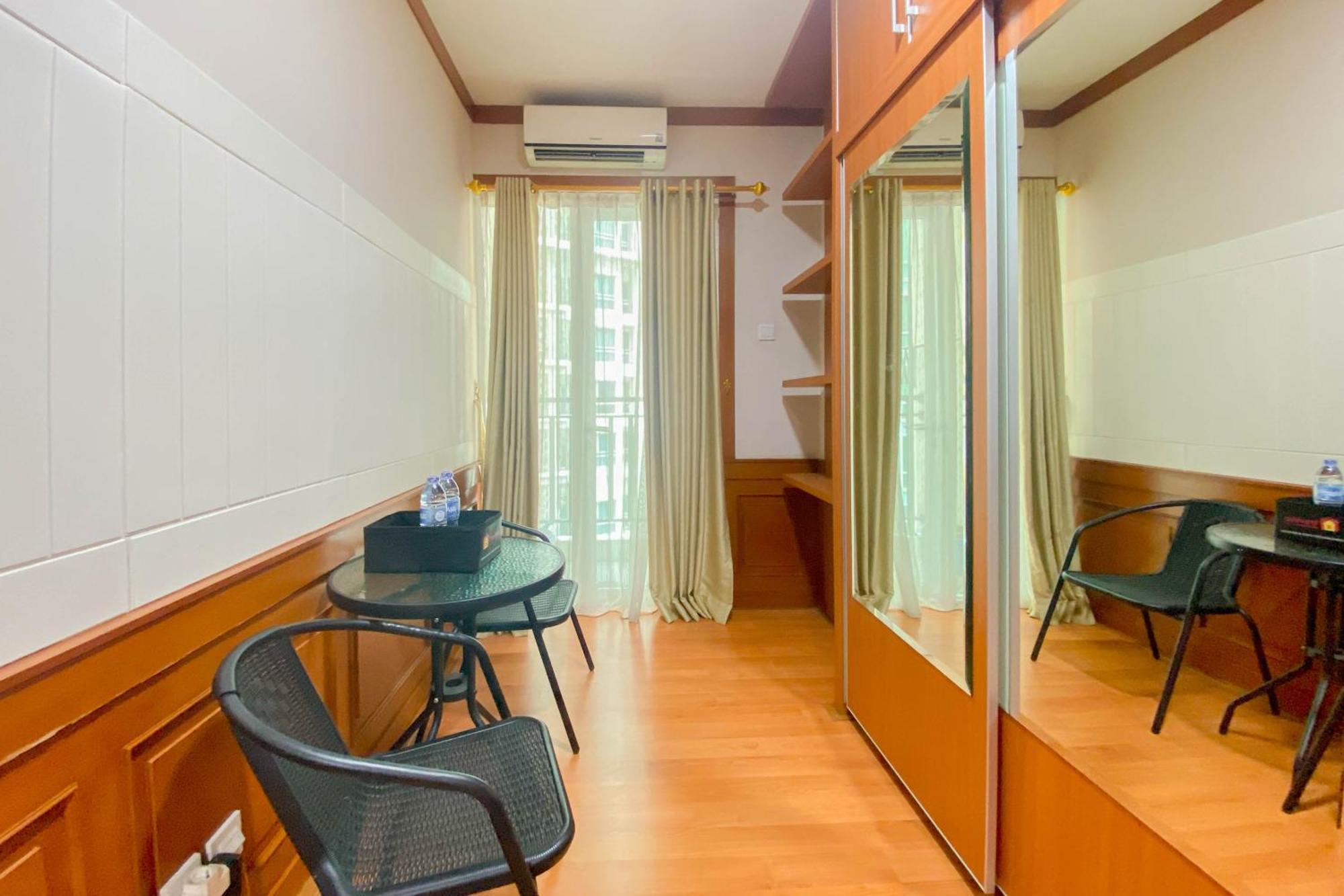 Comfy And Minimalist 1br At Woodland Park By Travelio Apartment