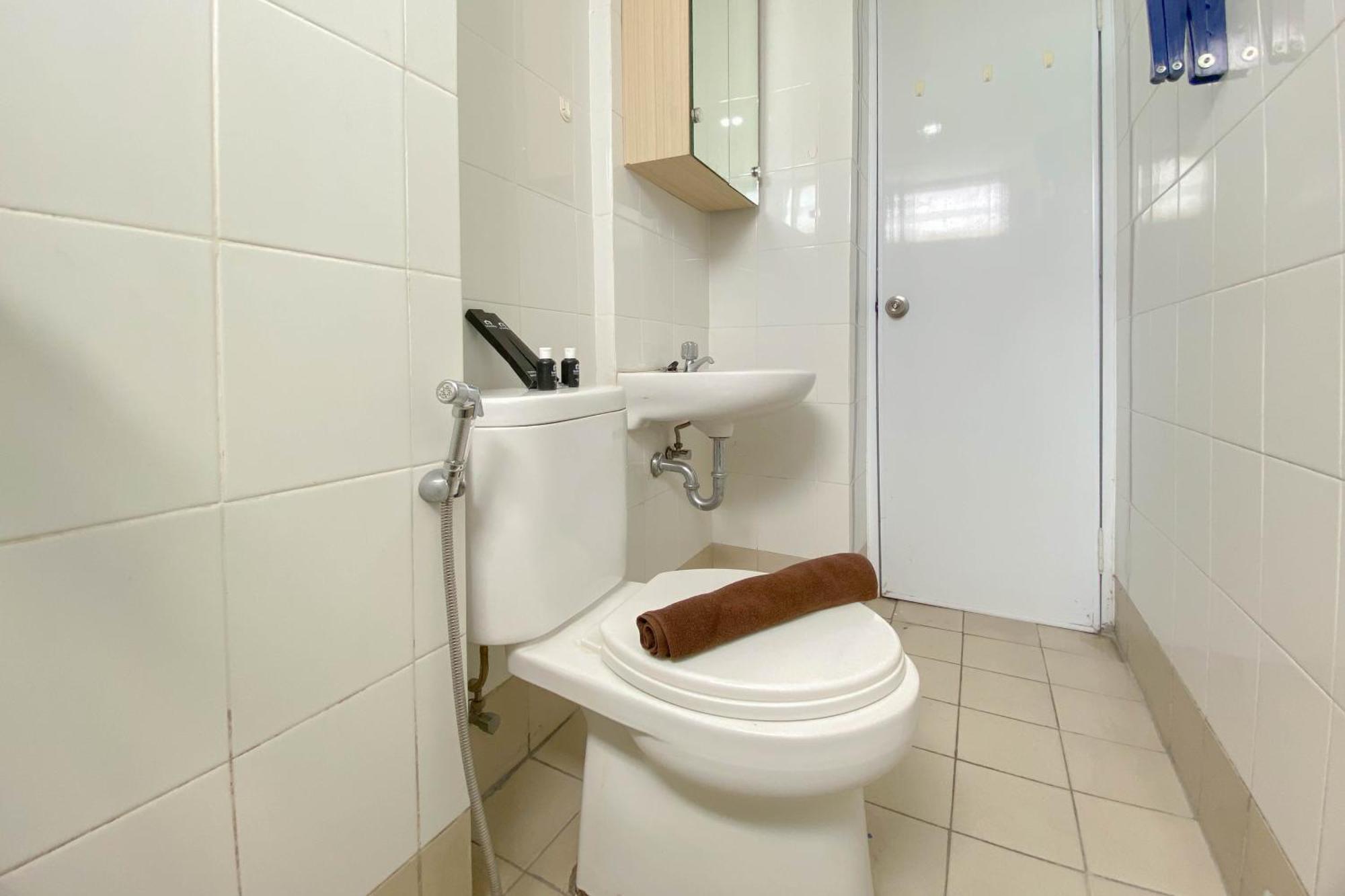 Comfort 2br At Bassura By Travelio Apartment Jakarta