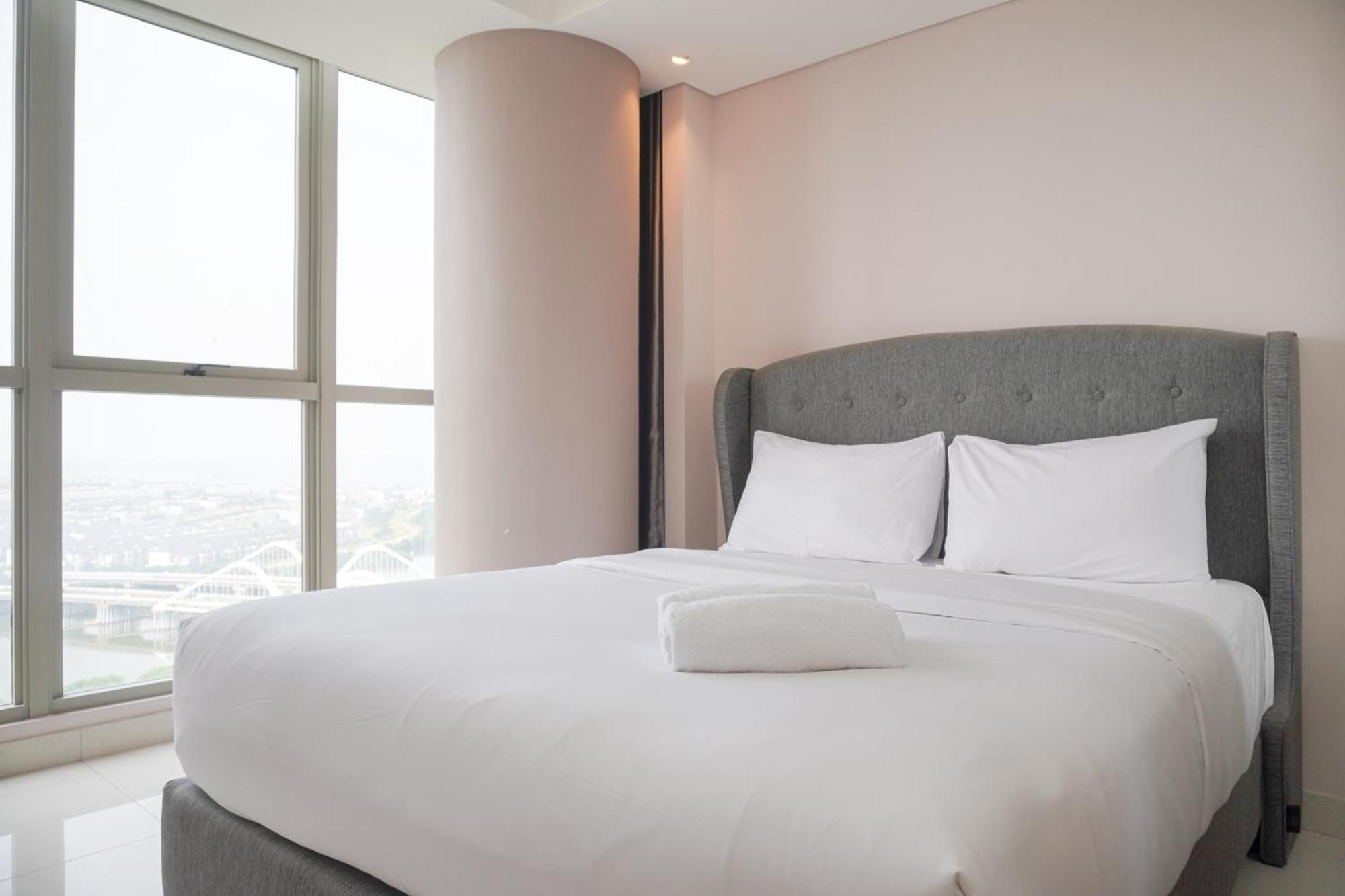 Spacious And Comfort 3br At Gold Coast By Travelio Apartment *