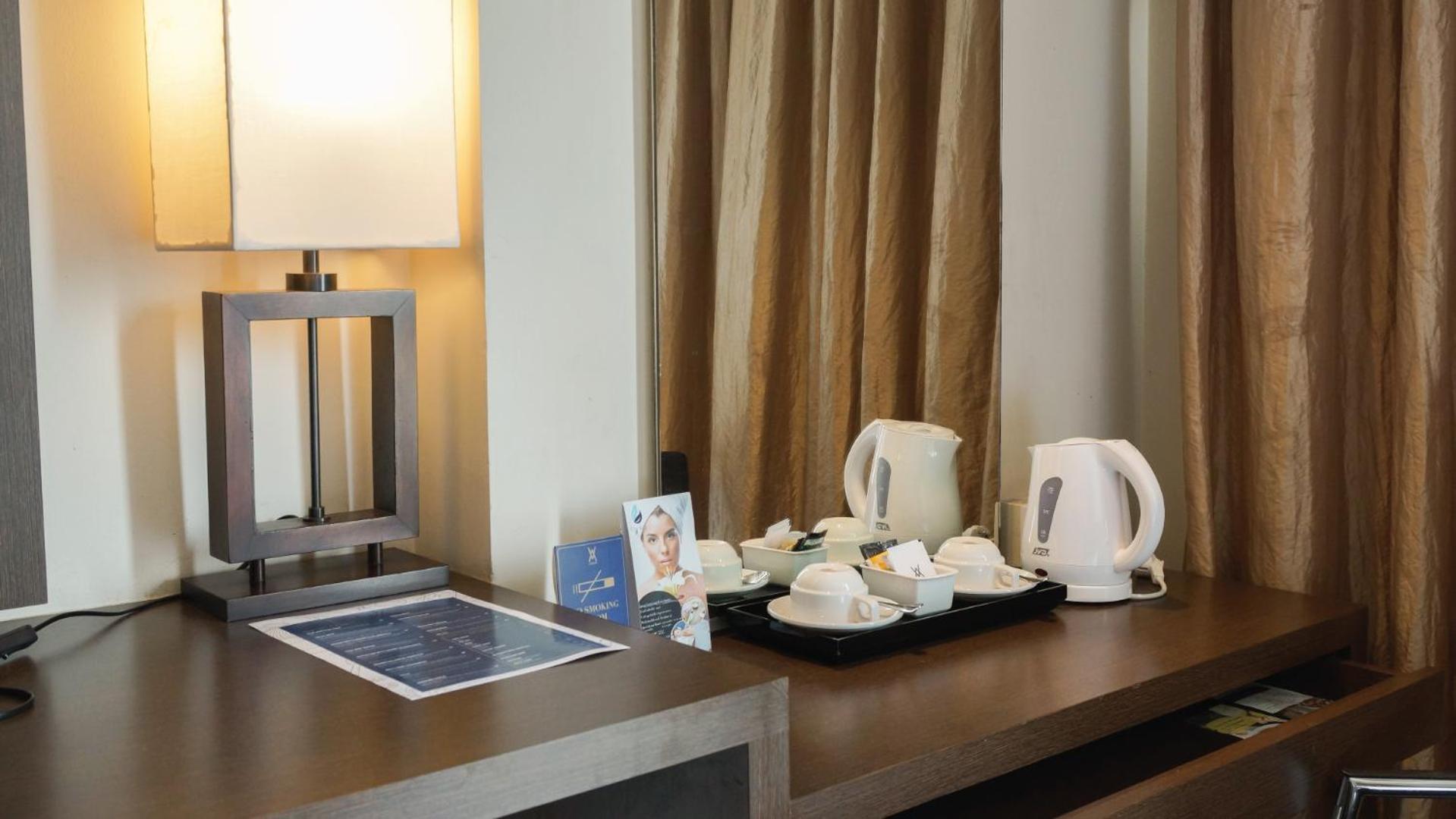 Akmani 4* Jakarta
