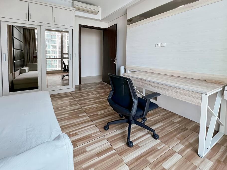 Luxury 3br Kemang Village With Netflix, Wifi, Pool By 2ndhome Pangsapuri *