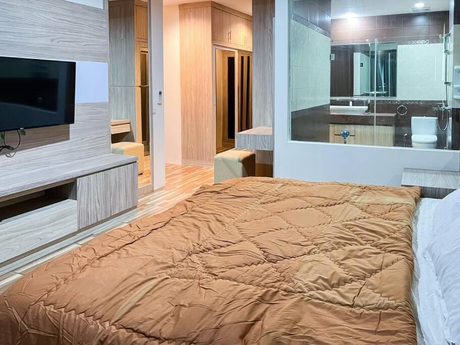 Pangsapuri Luxury 3br Kemang Village With Netflix, Wifi, Pool By 2ndhome *