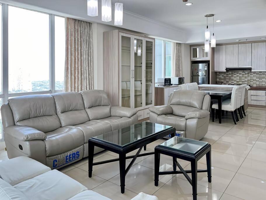 Luxury 3br Kemang Village With Netflix, Wifi, Pool By 2ndhome * Jakarta