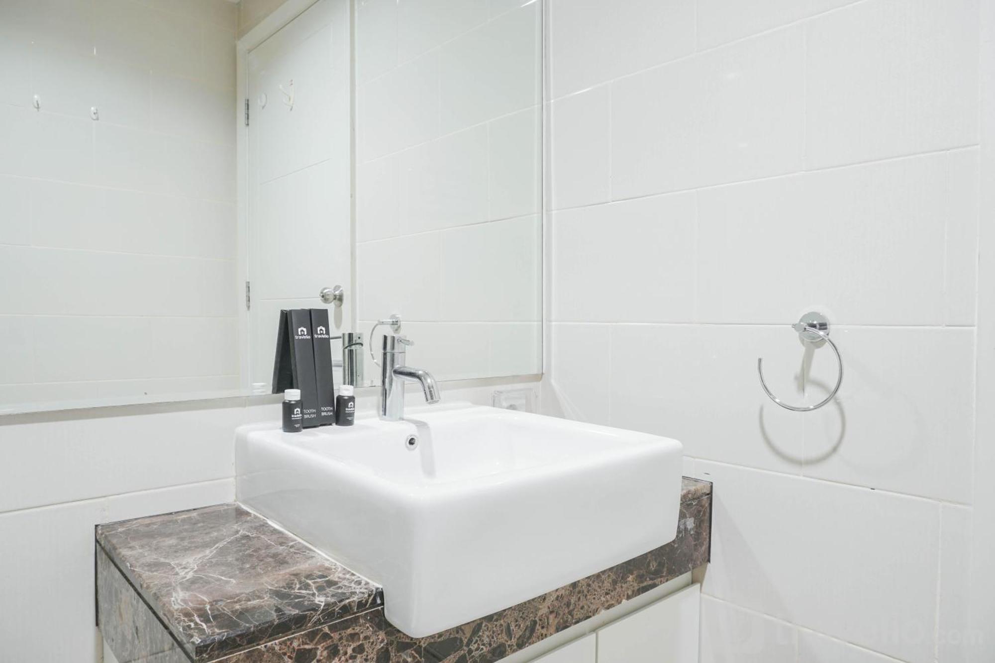 Stunning And Strategic 2br At Casa Grande By Travelio Jakarta