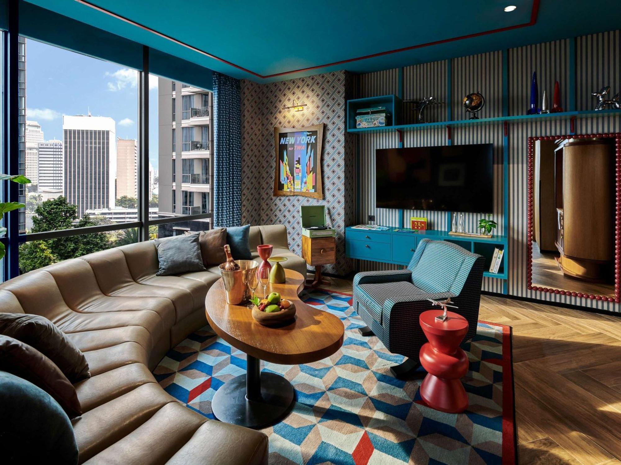 25hours The Oddbird Hotel