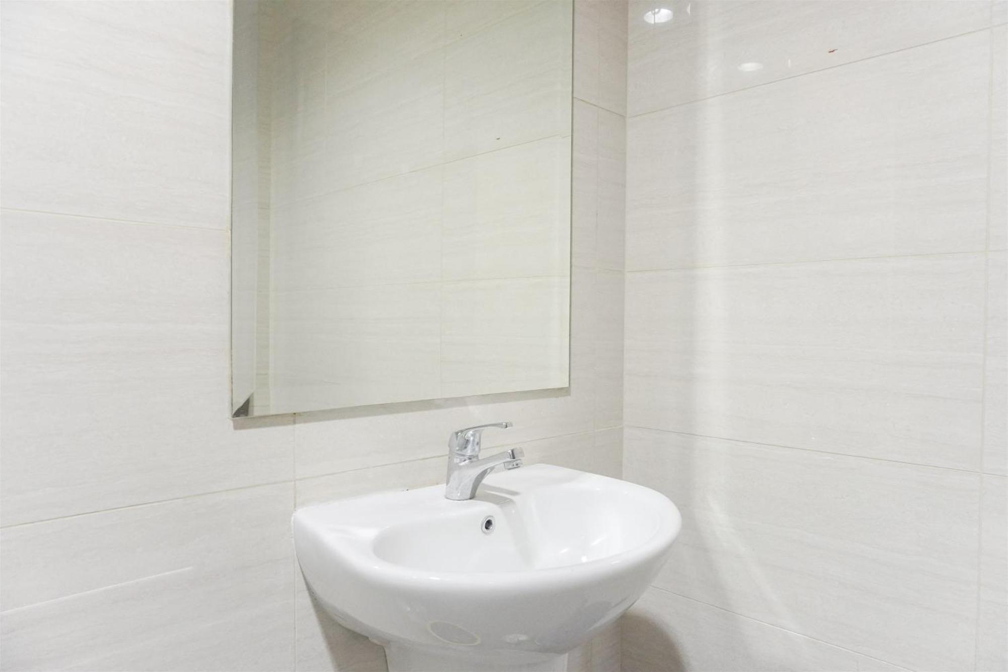 Well Design And Homey 1br Ciputra International By Travelio