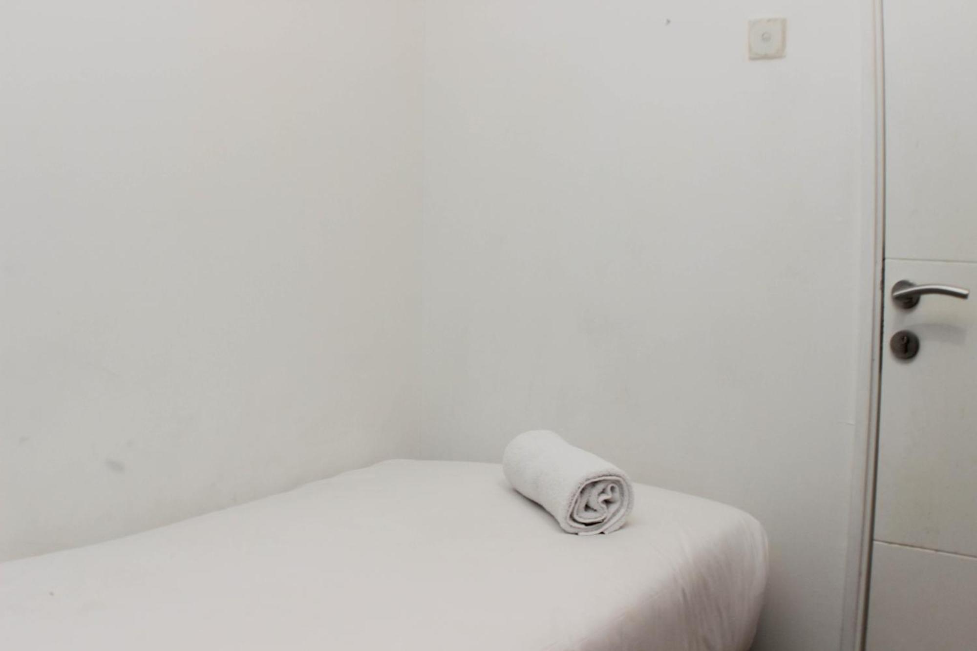 Comfy And Tranquil 2br Bassura Near Mall By Travelio *