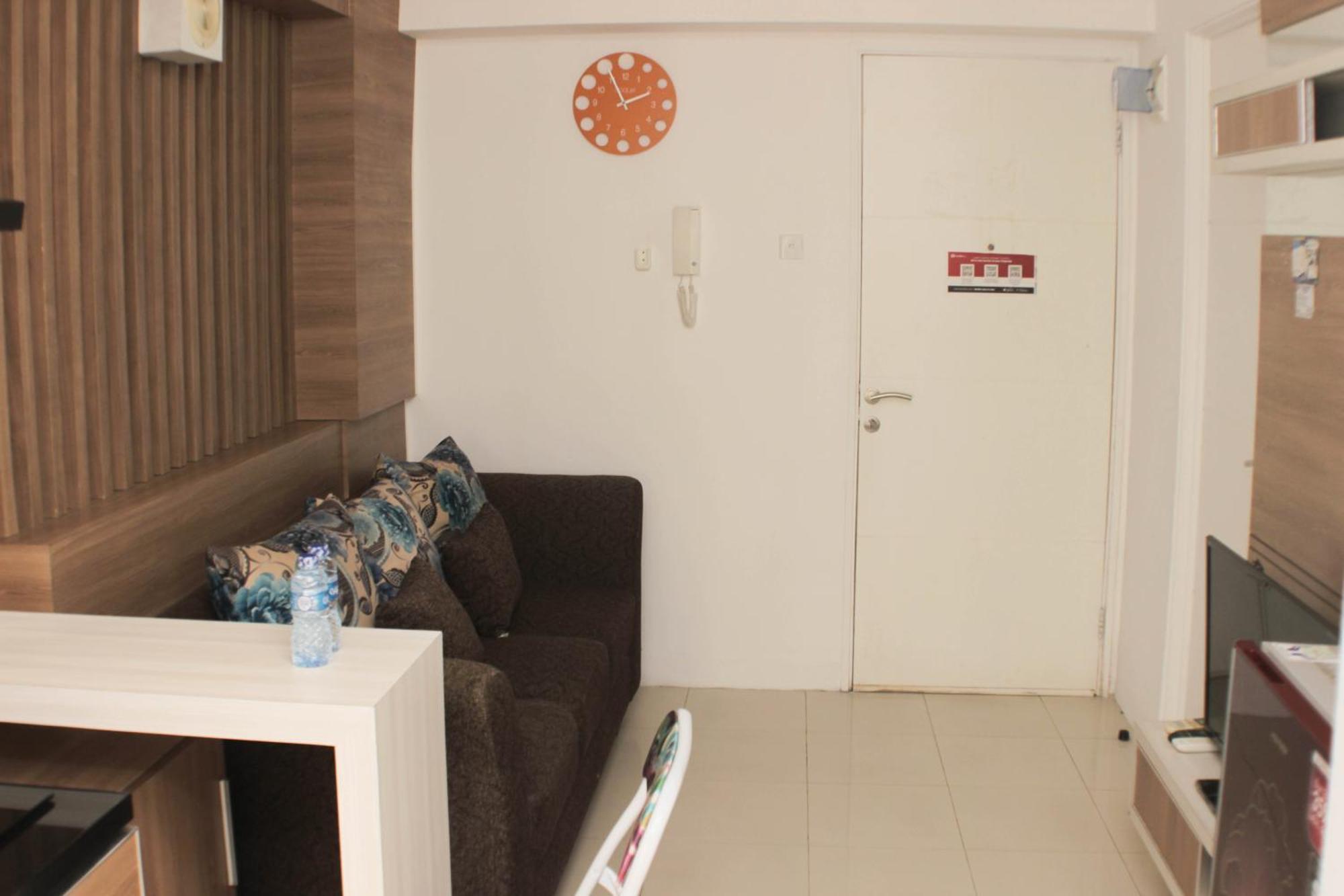 Comfy And Tranquil 2br Bassura Near Mall By Travelio Jakarta