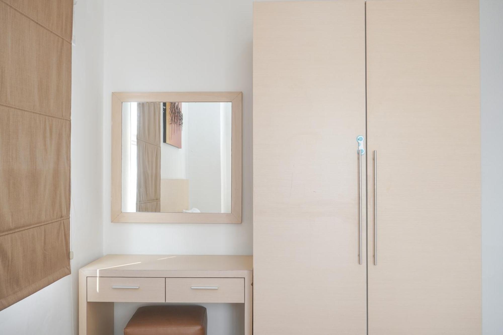 Homey And Warm 1br Belmont Puri By Travelio