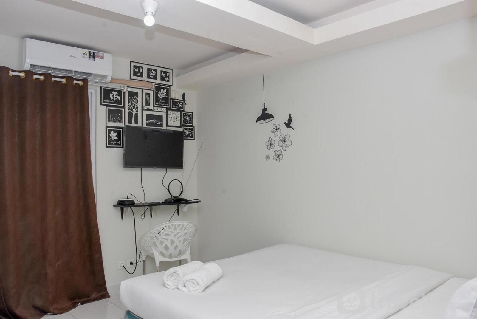 Cozy And Comfy At Amethyst By Travelio * Jakarta