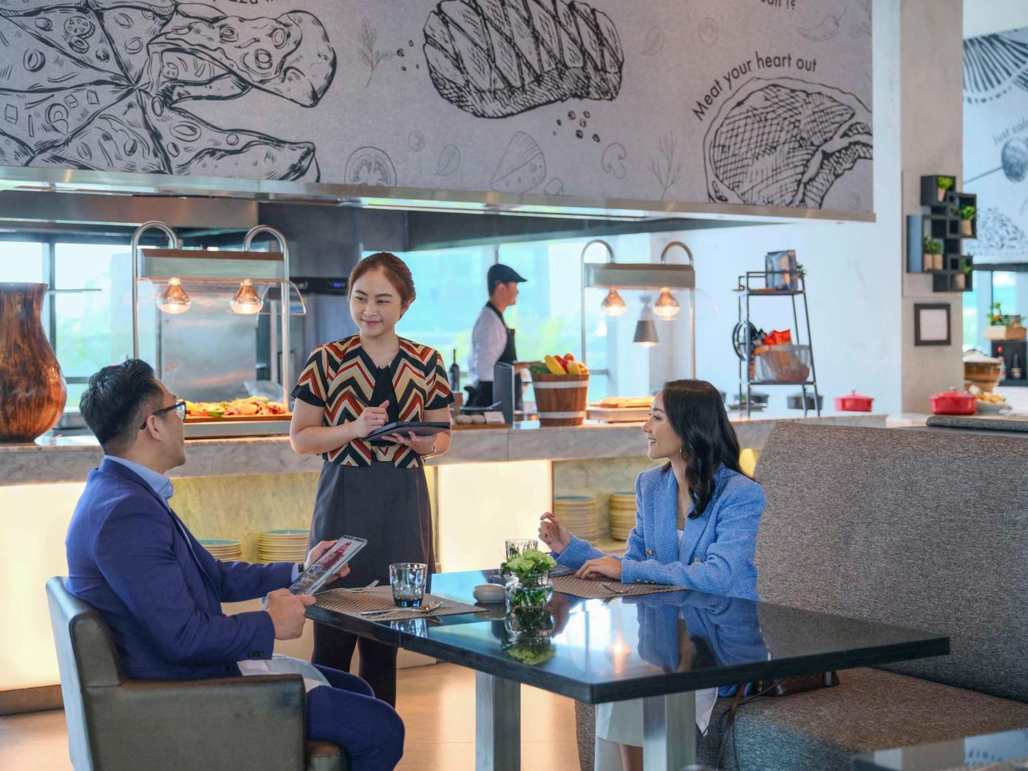 Pullman Central Park 5* Jakarta