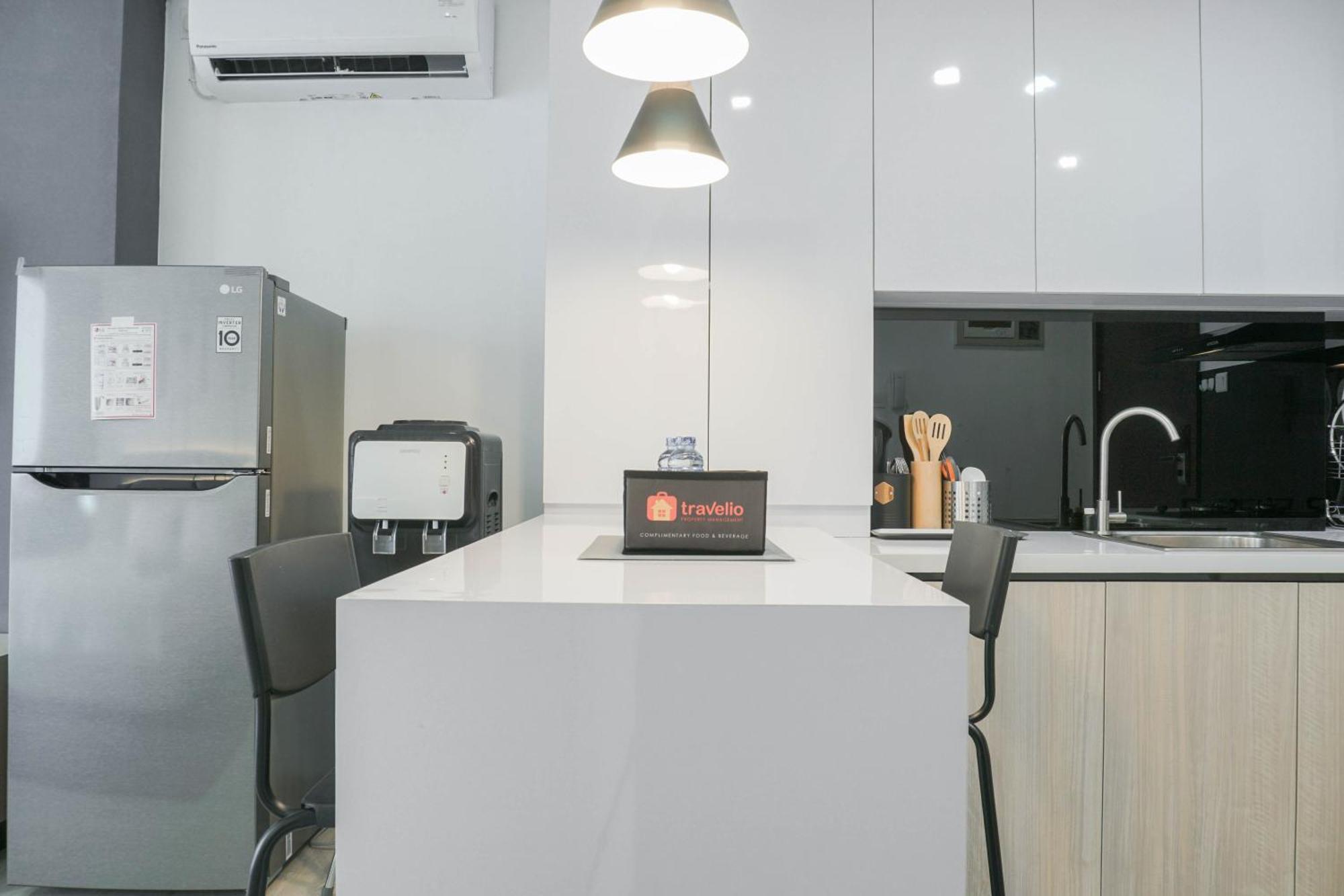 Comfort At Daan Mogot By Travelio Apartment