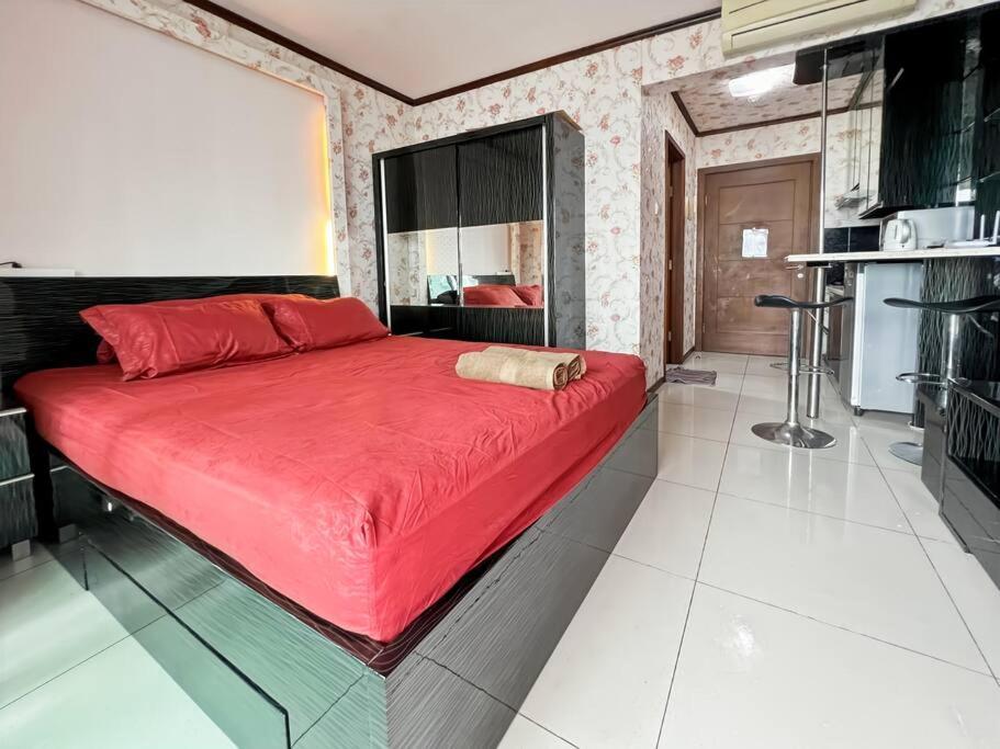 Strategic Thamrin Executive With Pool & Gym By 2ndhome Apartment Jakarta