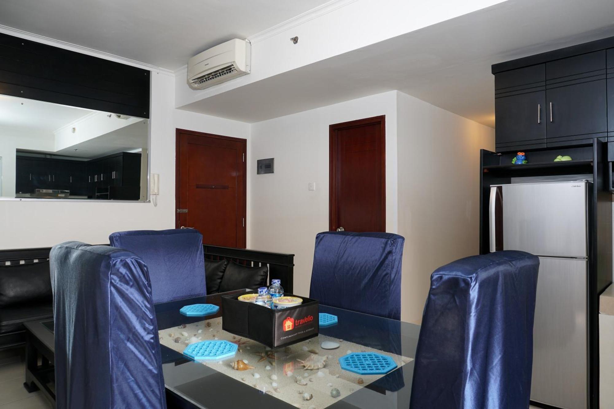 2br With Study Seaview At Marina Ancol By Travelio * Jakarta