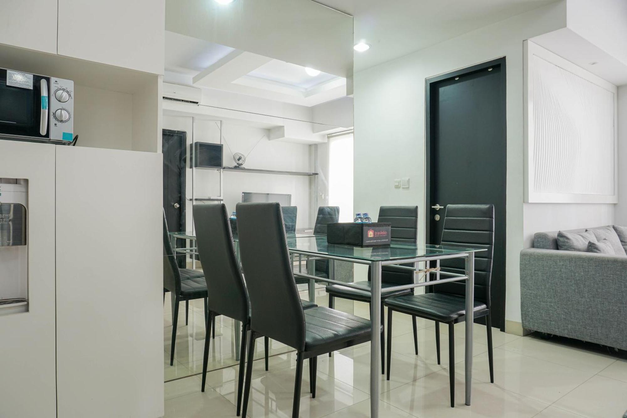 Spacious 3br Ambassade Kuningan By Travelio Apartment