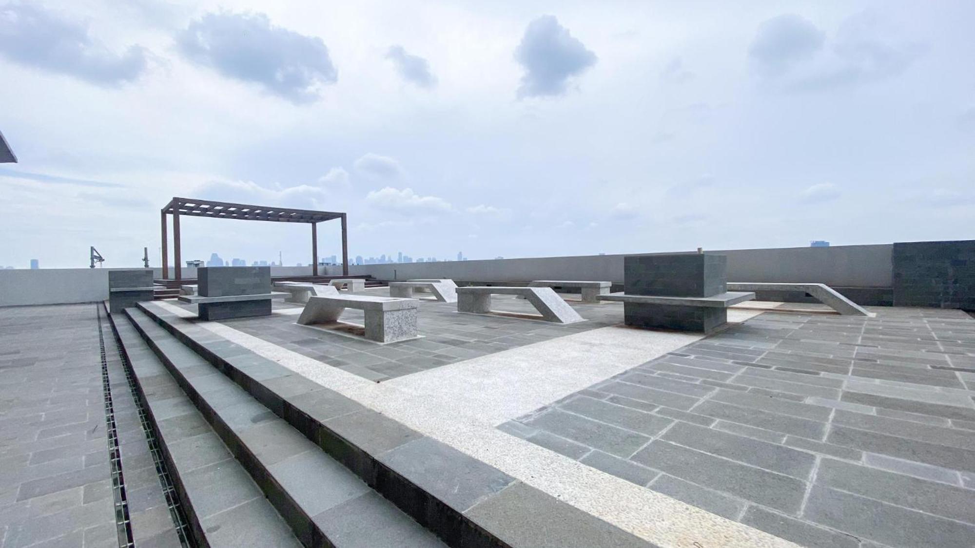 Brand New And Comfort At Vasaka Solterra By Travelio Apartment Jakarta