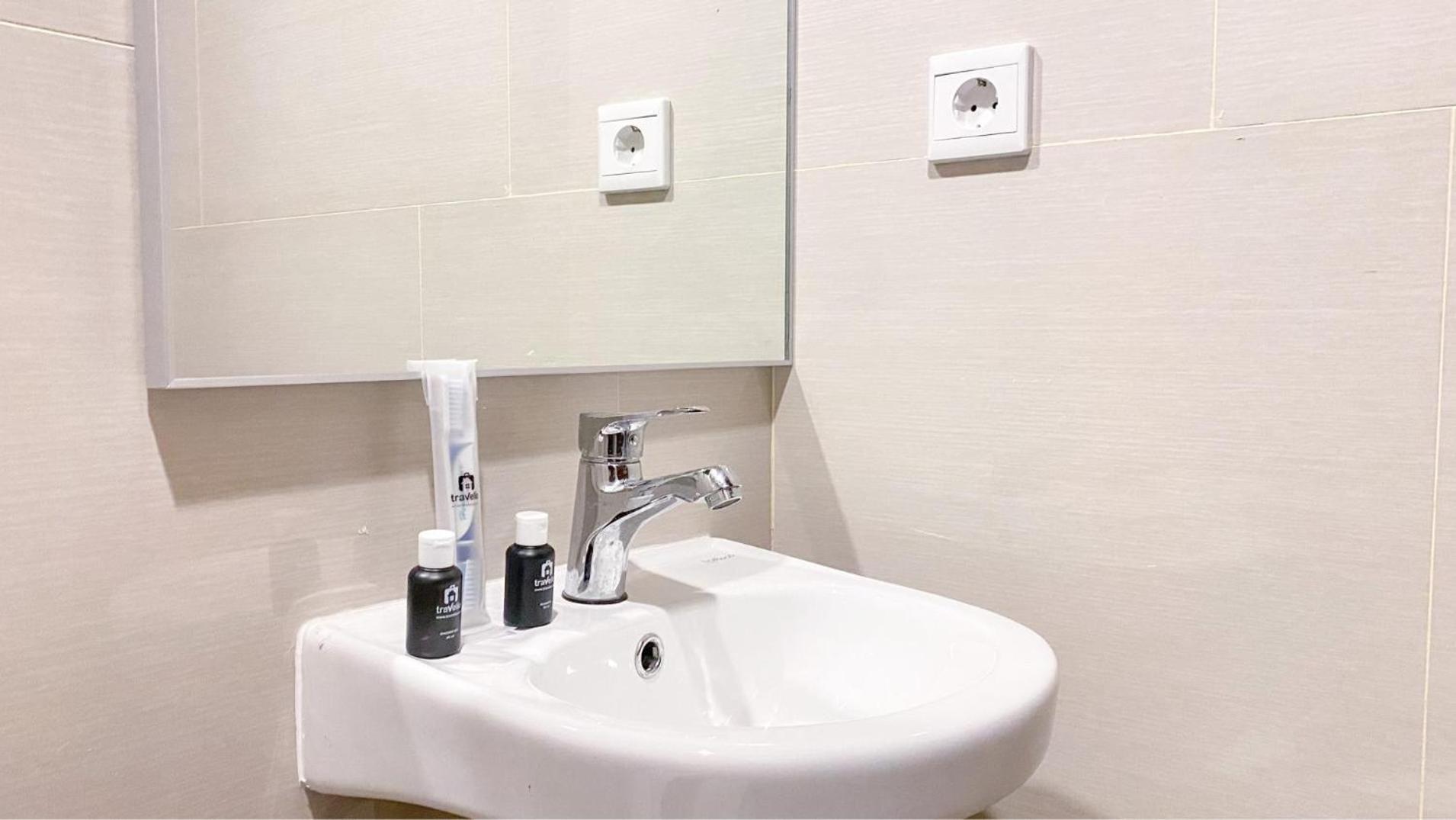 Apartment Brand New And Comfort At Vasaka Solterra By Travelio
