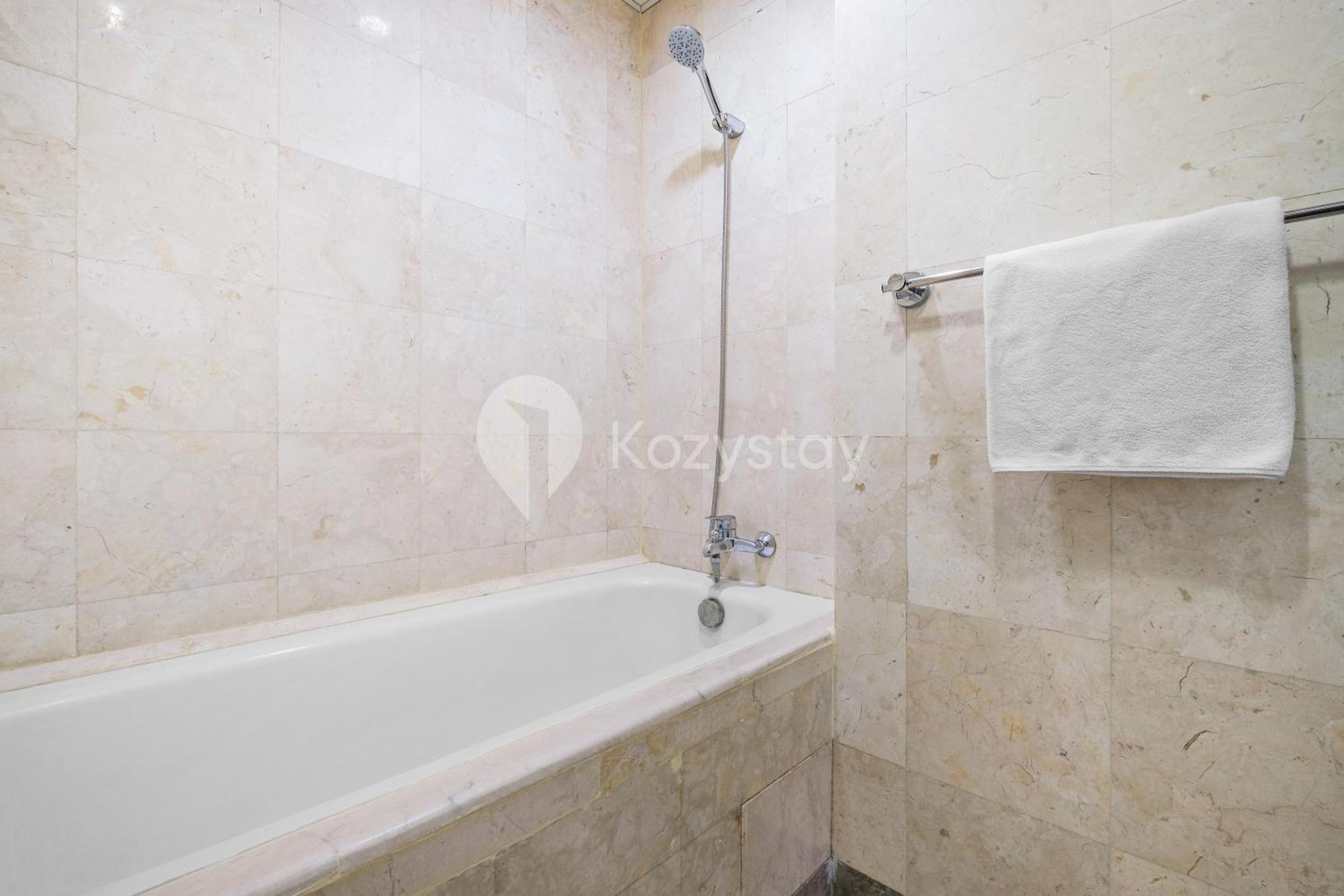Apartment Bistre By Kozystay - Mega Kuningan *