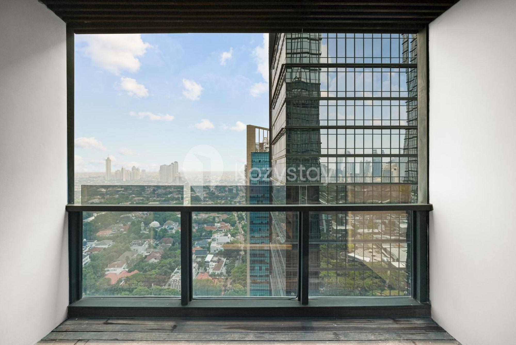 Calma By Kozystay - Scbd Apartment
