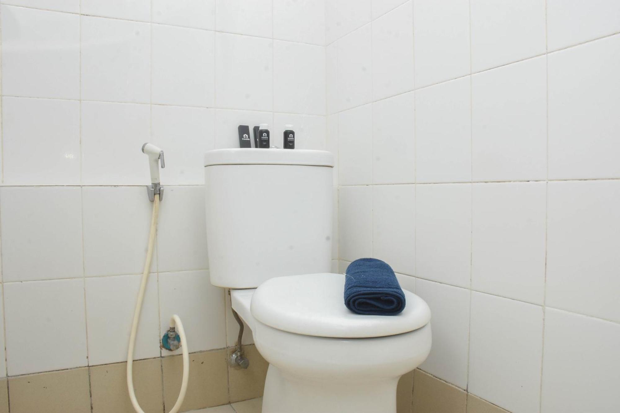 Enjoy Living And Tidy 1br Bassura By Travelio Apartment *