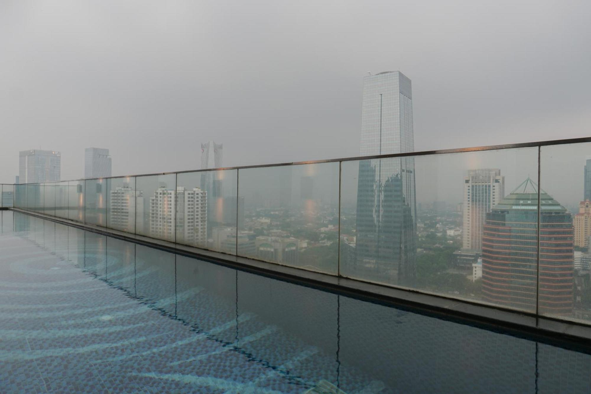 Stunning And Comfy 1br At Ciputra World 2 By Travelio Apartment *