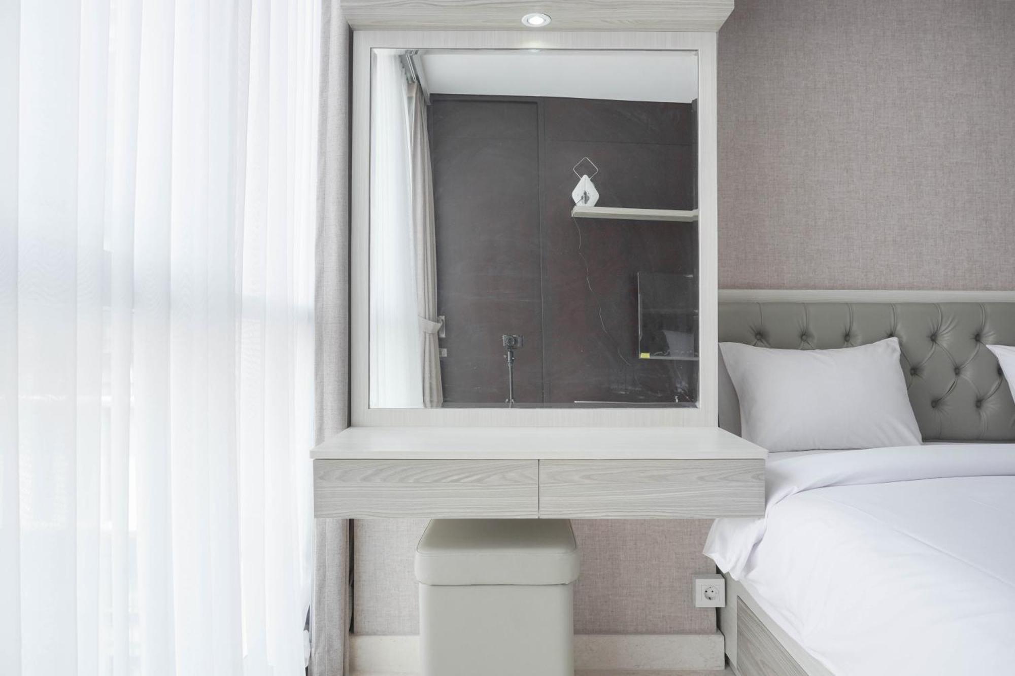 Apartment Stunning And Comfy 1br At Ciputra World 2 By Travelio *