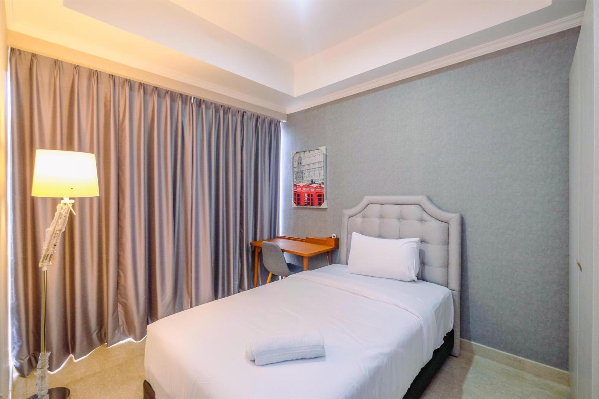 Apartment Comfy And Cozy 2br At Menteng Park By Travelio