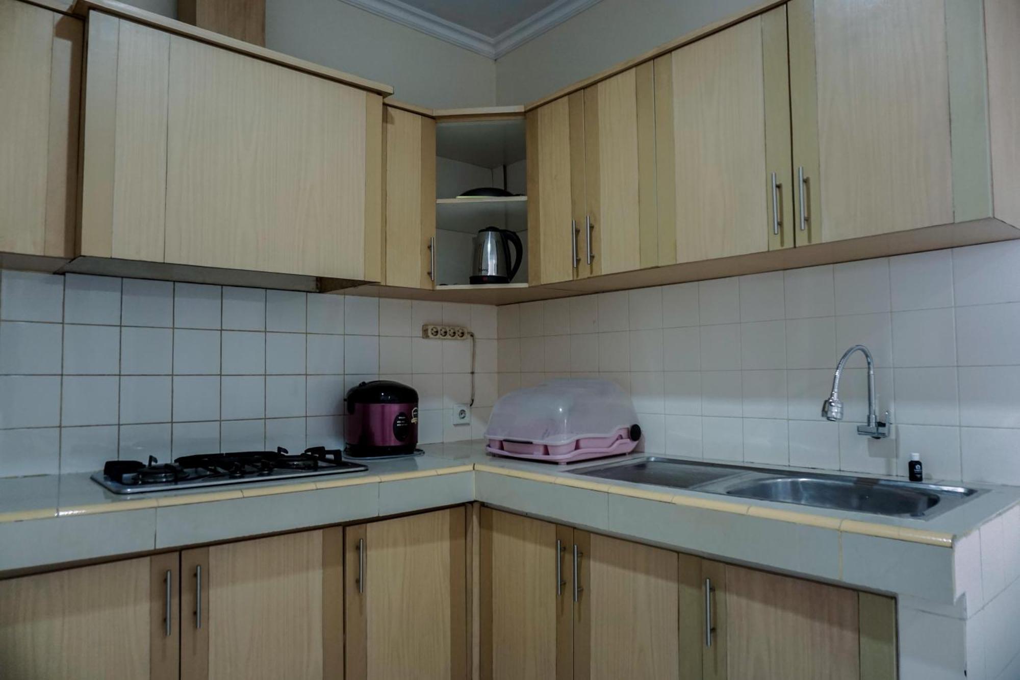 Apartment Elegant And Comfortable 2br Puri Garden By Travelio Jakarta