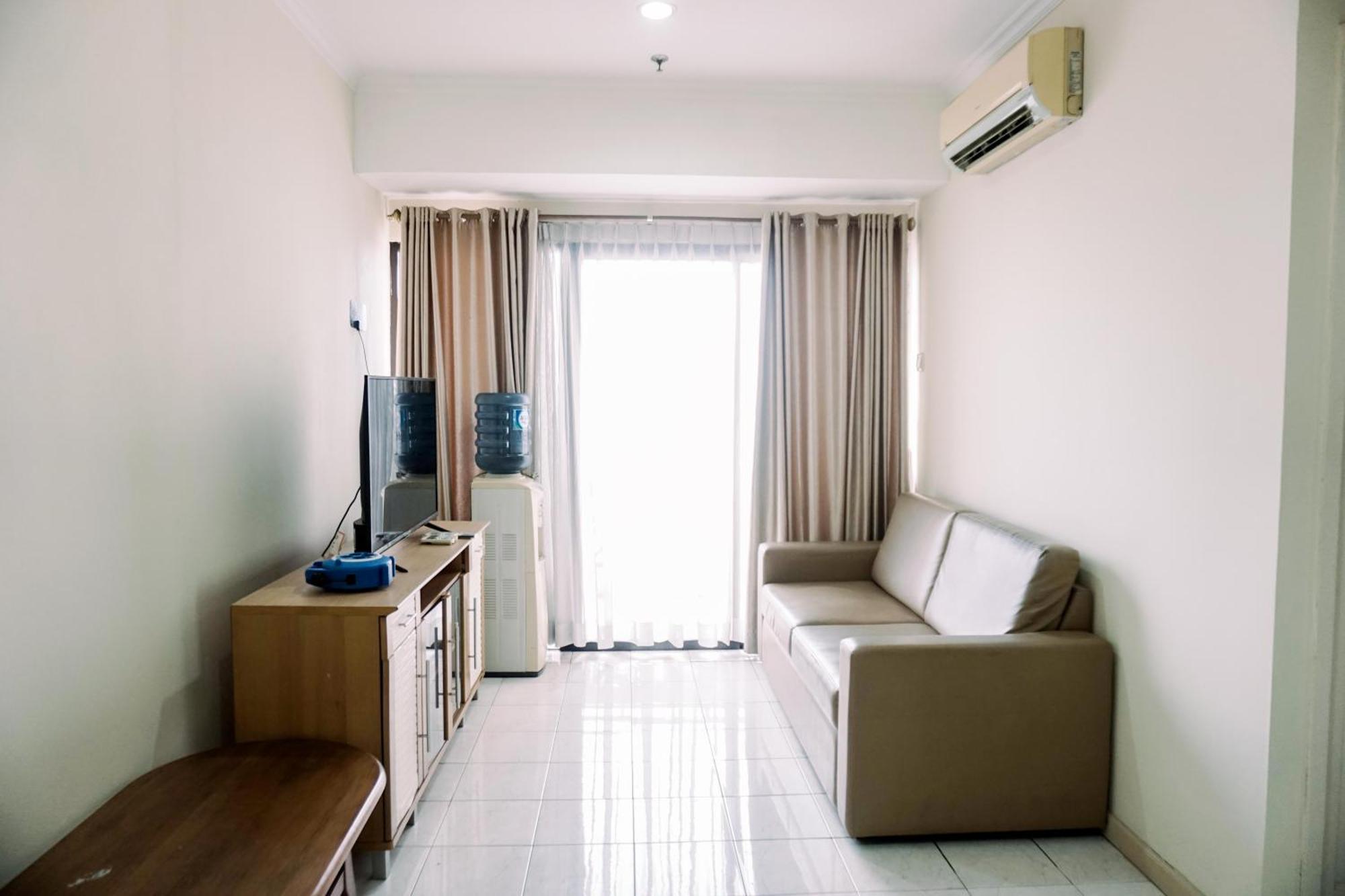 Elegant And Comfortable 2br Puri Garden By Travelio Apartment