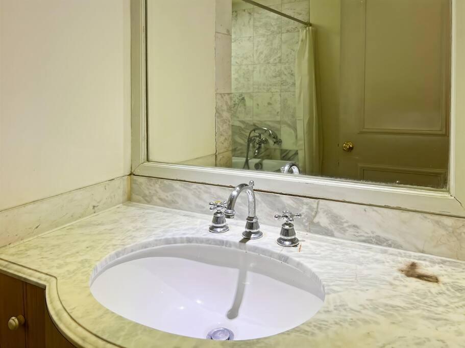 Large & Luxury Menteng Executive 3br With Pool, Gym Wi-fi By 2ndhome * Jakarta