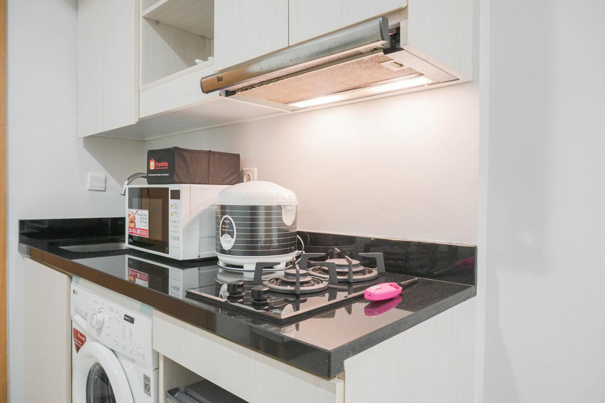 Comfy And Tidy 1br The Mansion Kemayoran Near Jiexpo By Travelio * Jakarta