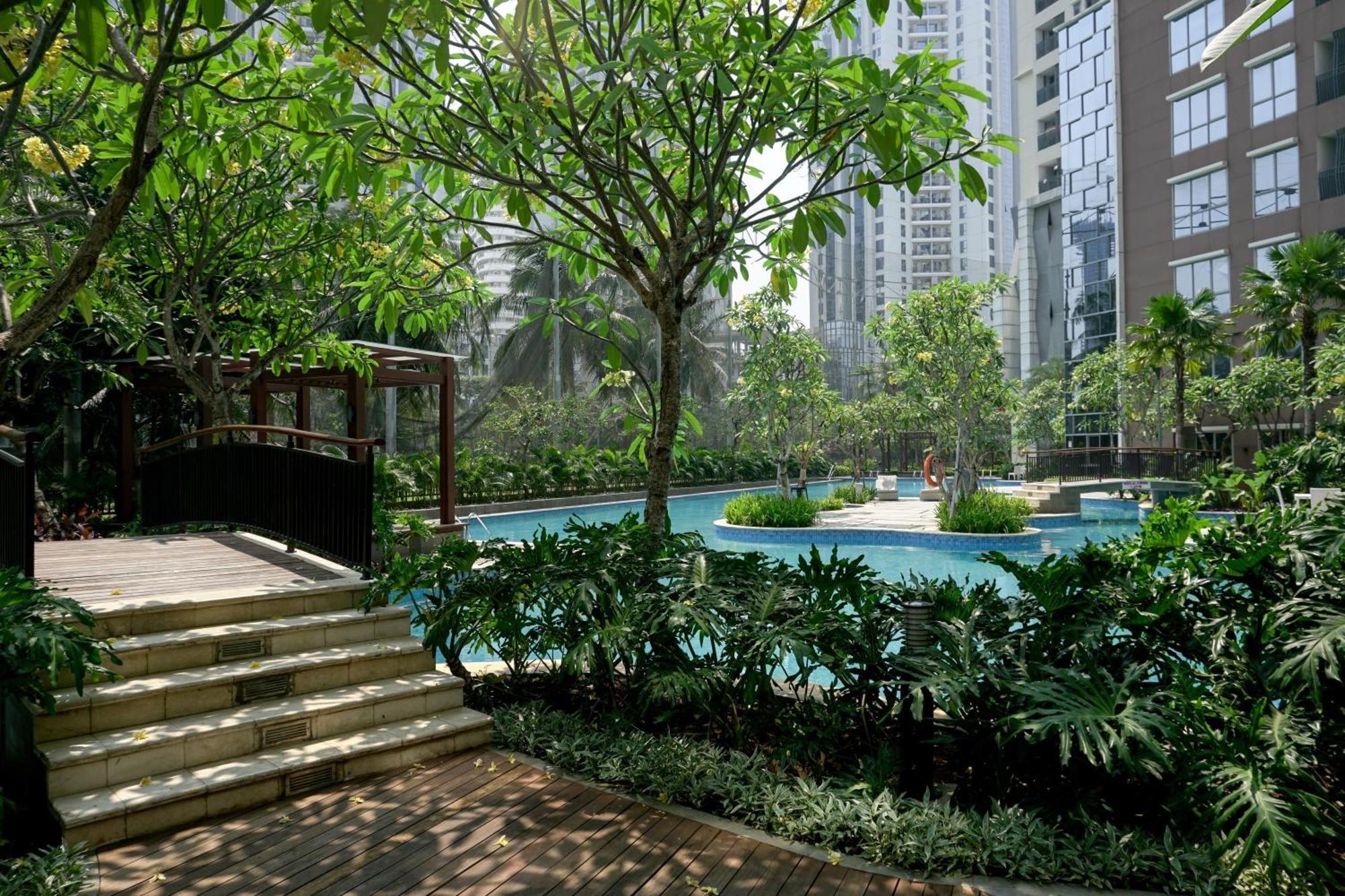 Comfy And Tidy 1br The Mansion Kemayoran Near Jiexpo By Travelio