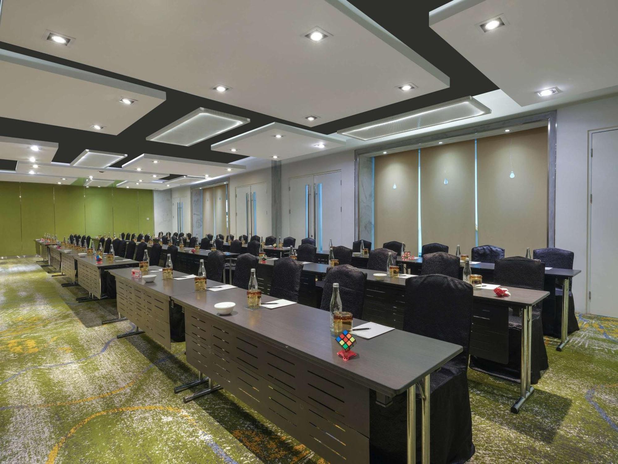 Pullman Central Park Jakarta